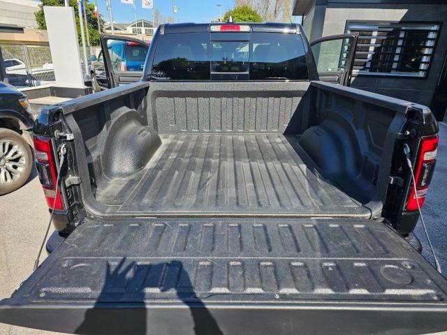 DODGE RAM 1500 5.7 V8 Crew Cab Sport Autocarro N1