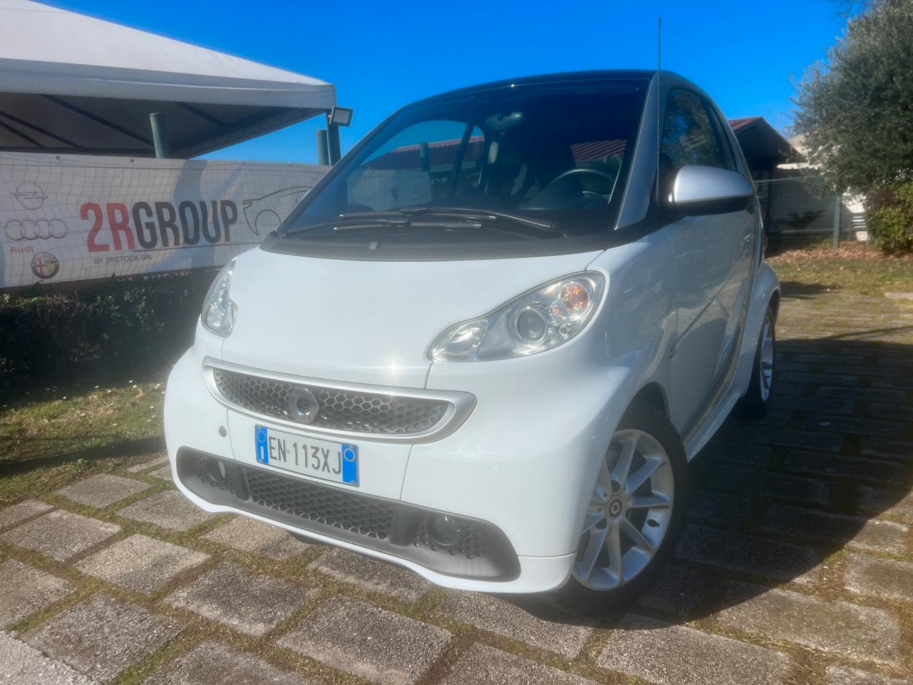 Smart ForTwo 1000 52kW MHD passion-2012