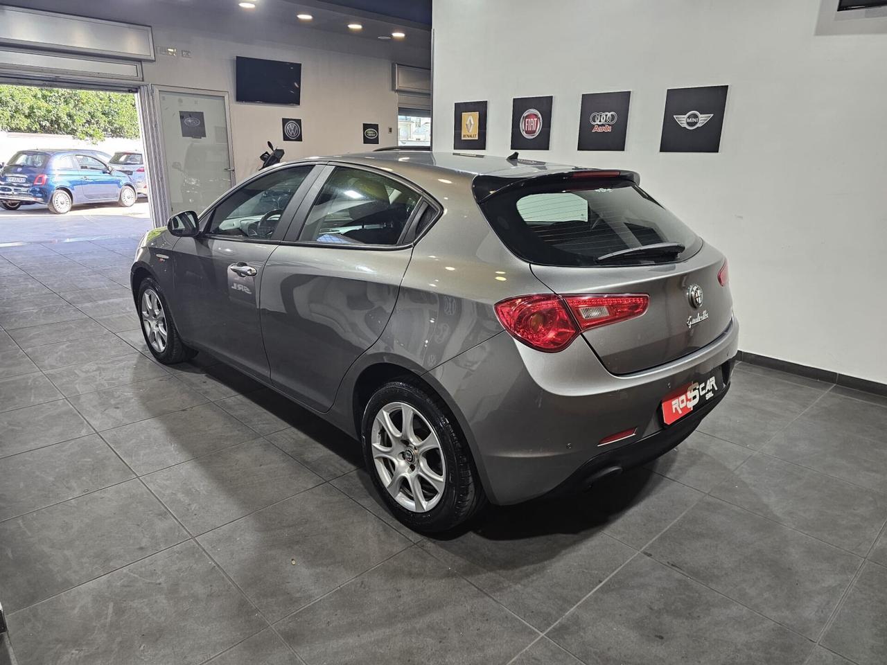 Alfa Romeo Giulietta 1.6 JTDm-2 105 CV Distinctive