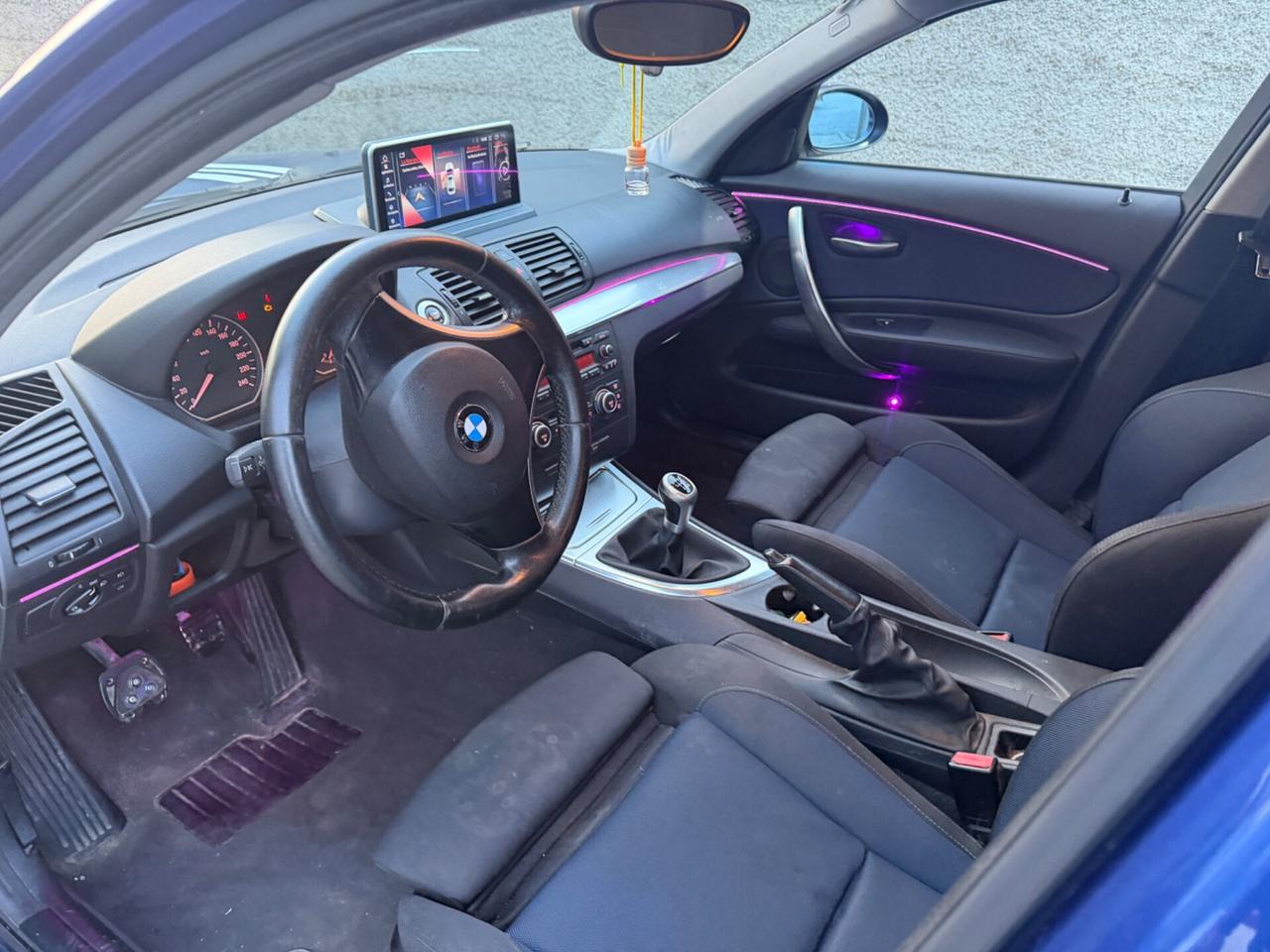 BMW 116i BENZINA EURO4 GANCIO TRAINO NEOPATENTATI