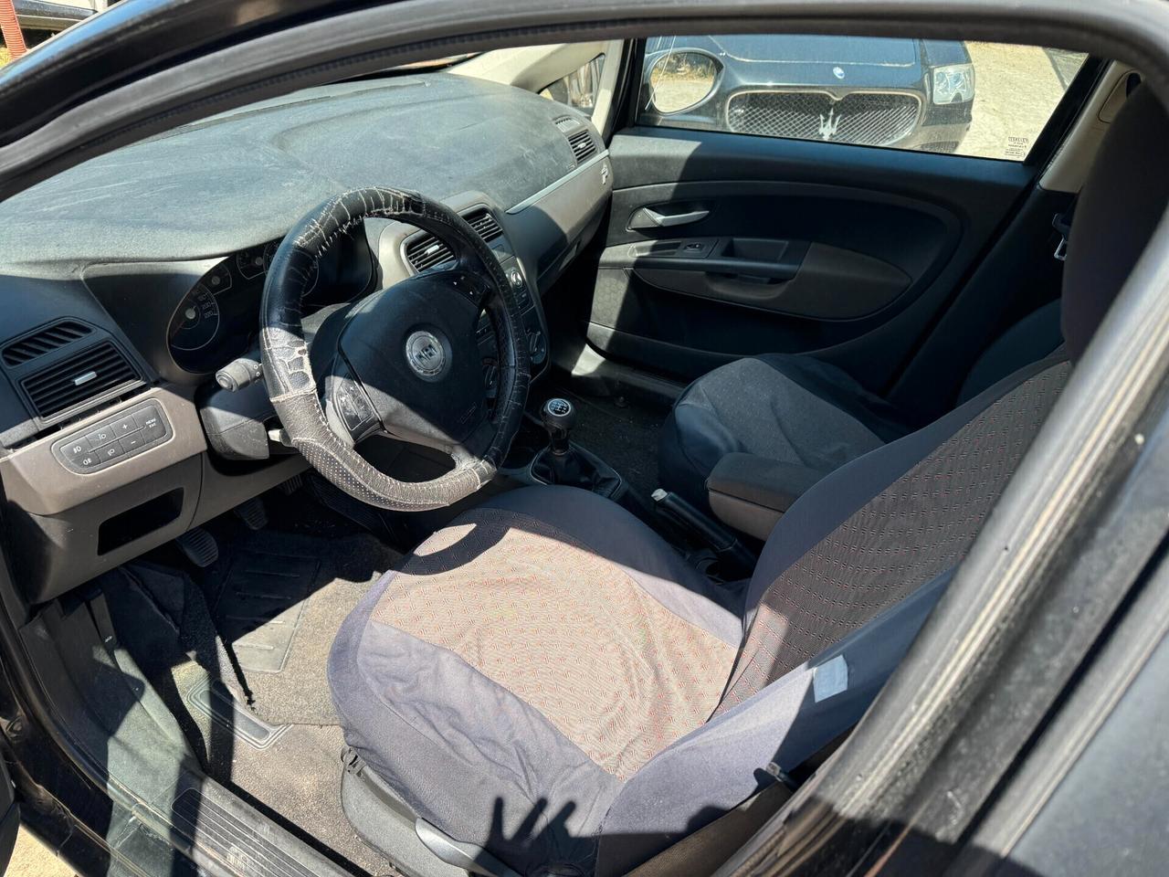 Fiat Grande Punto 1.3 MJT PER COMMERCIANTI VIAGGIA A TRE CILINDRI