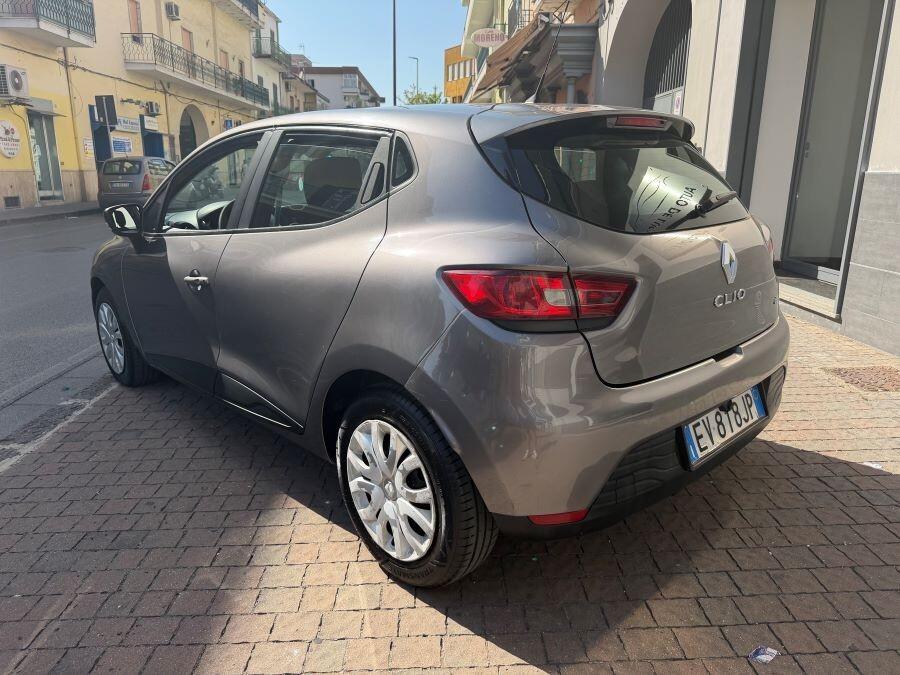 renault clio 1.5 dci live navi certificata perfett