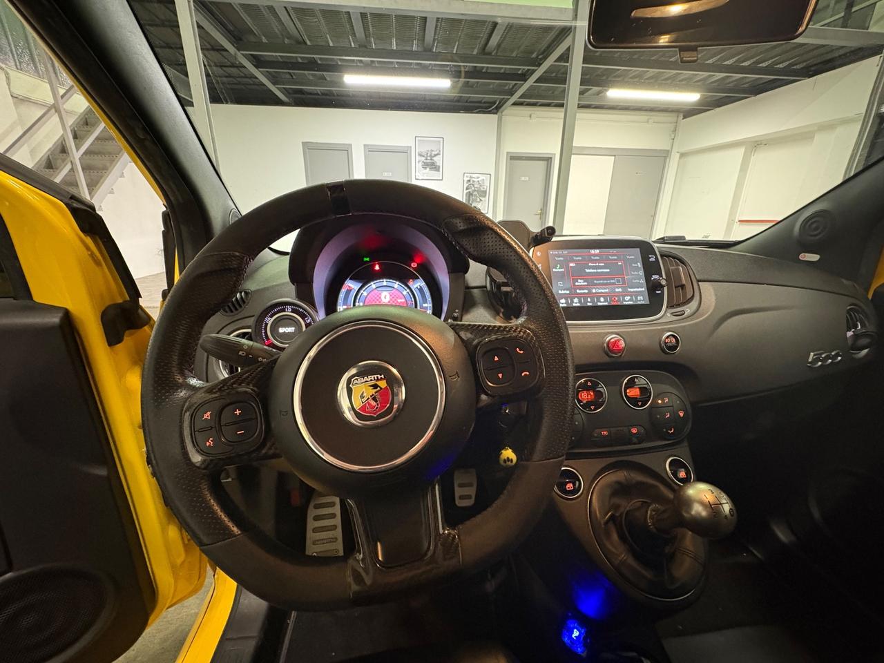 Abarth 595 1.4 Turbo T-Jet 180 CV Competizione