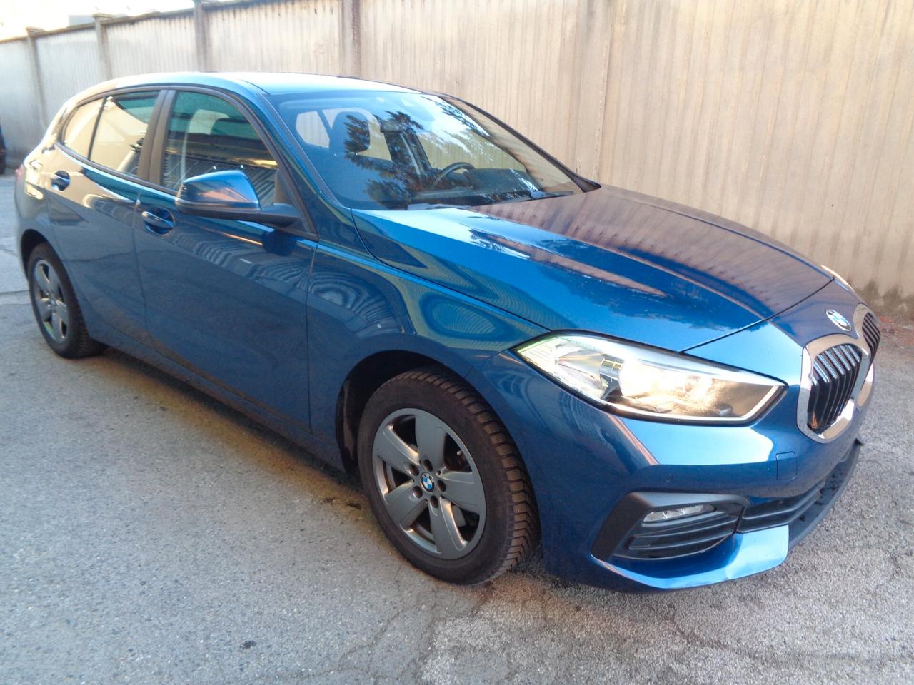 Bmw 116 116d 5p. Business Advantage