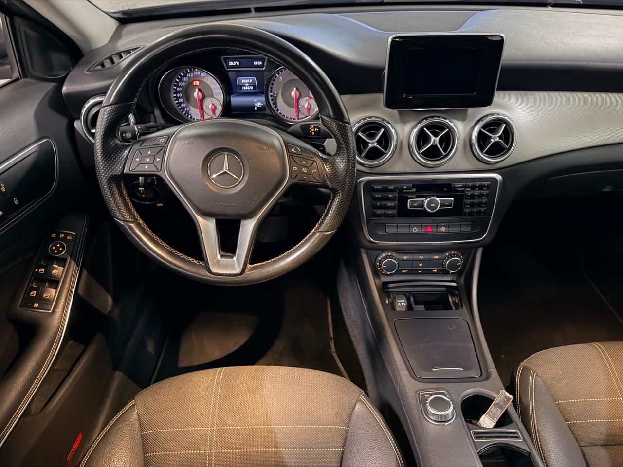 Mercedes-benz GLA 180 d Automatic Sport