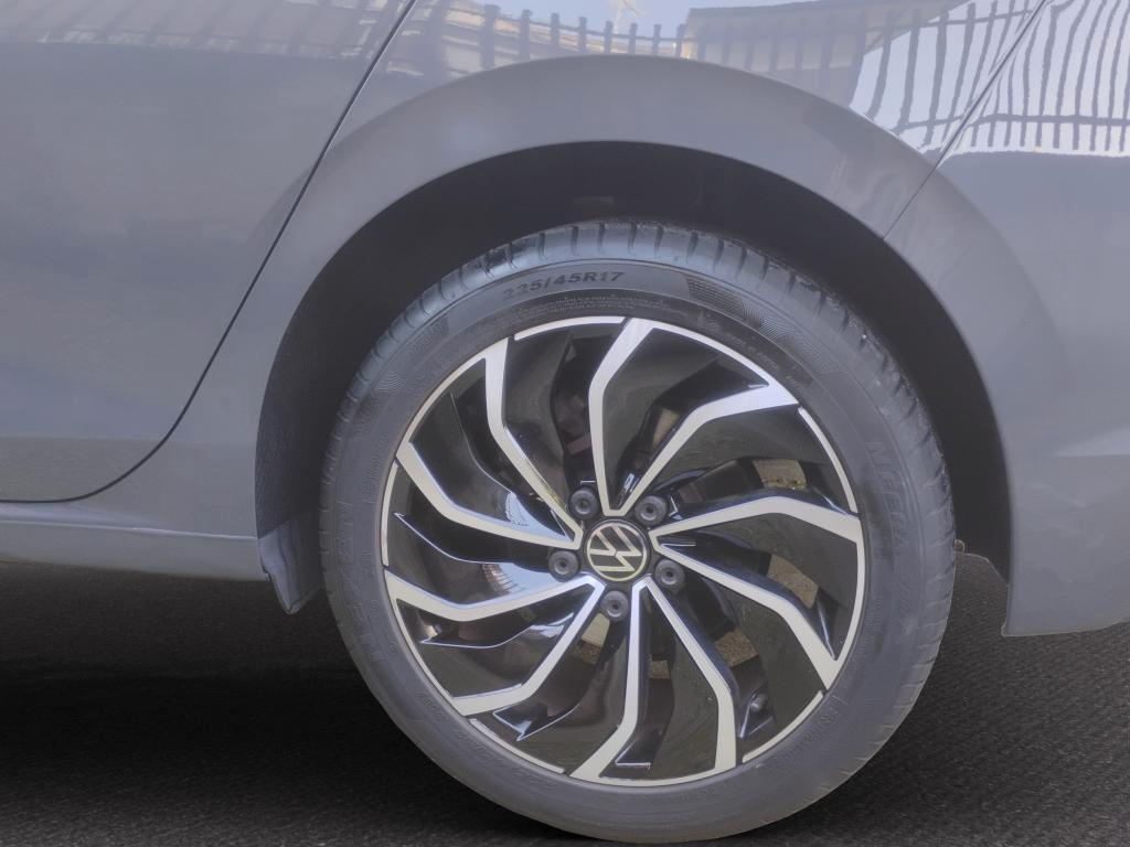 Volkswagen Golf 1.0 etsi evo Life 110cv dsg