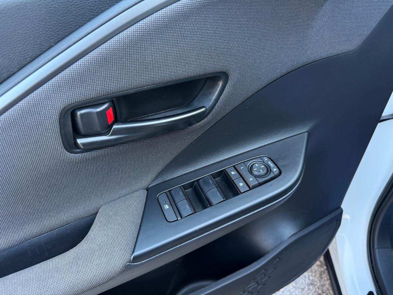 Toyota C-HR 2.0 phev Trend fwd e-cvt plug-in FULL OPTIONAL