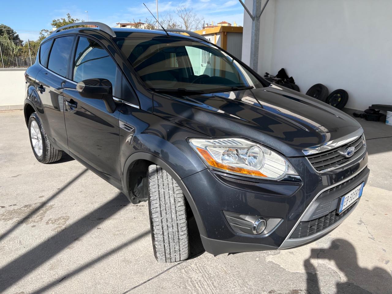 Ford Kuga Kuga+ 2.0 TDCi 140 CV 2WD DPF