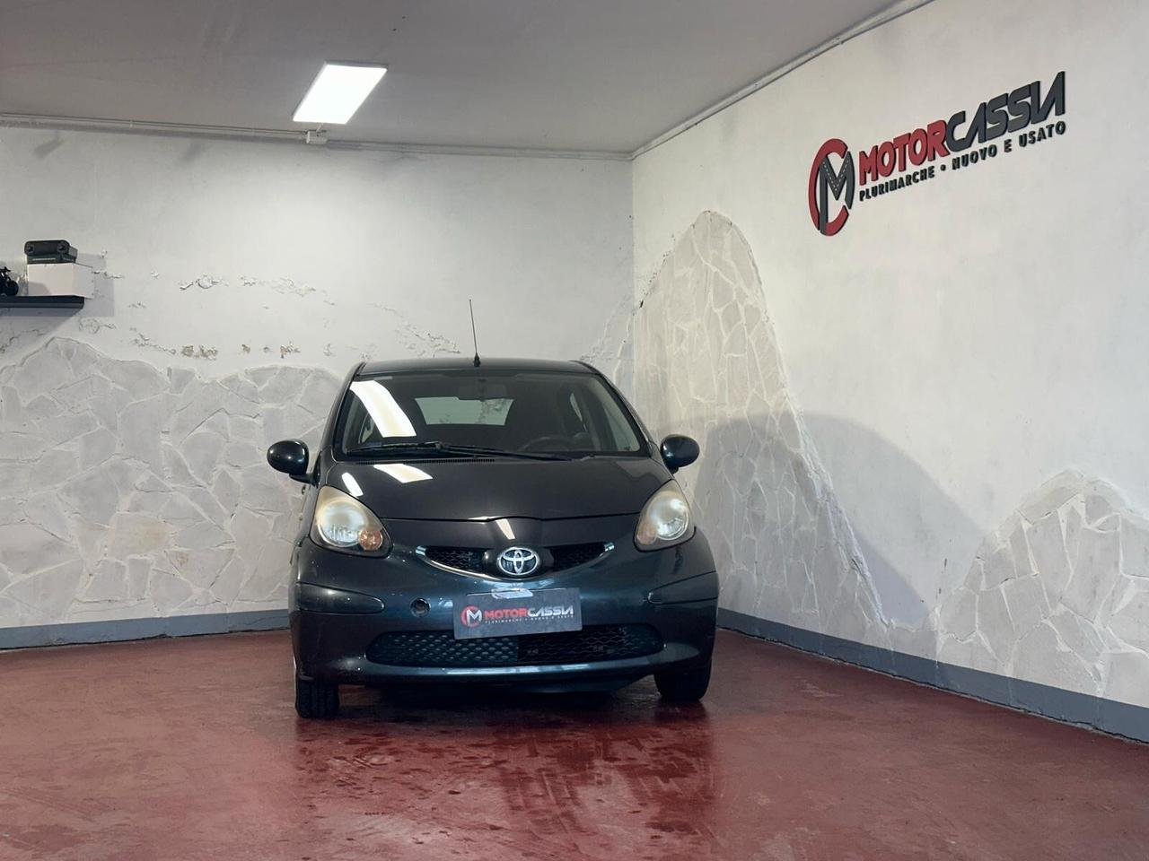 Toyota Aygo 1.0 12V VVT-i 5 porte UNICOPROPRIETARIO