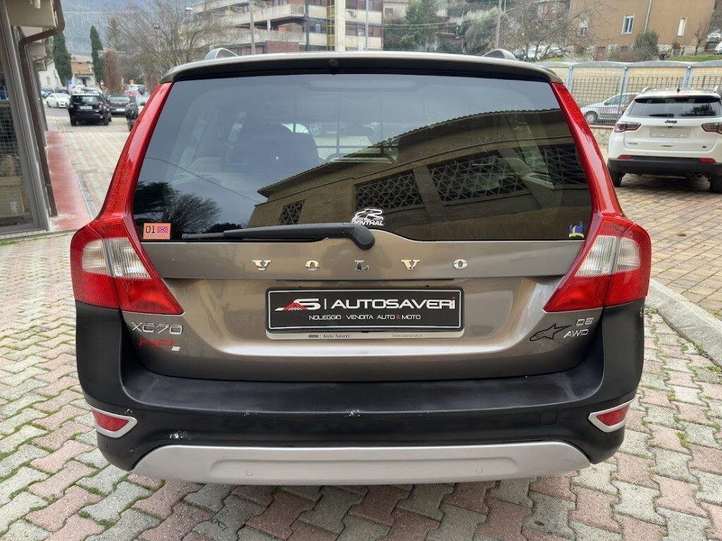 VOLVO XC70 D5 AWD kin