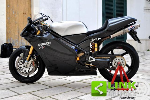 DUCATI 748 R Limited Edition Completamente in Carbonio