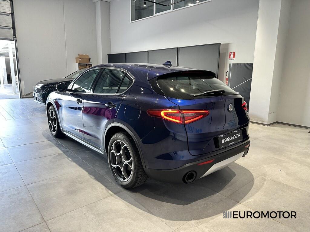 Alfa Romeo Stelvio 2.2 Turbo Sprint RWD AT8