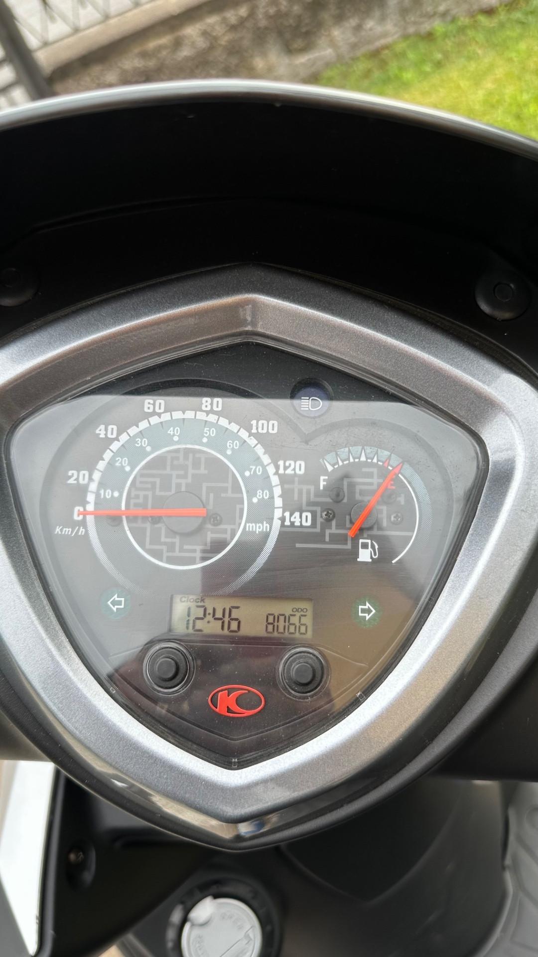 Kymco Agility 125 R 16 Plus Parabrezza e bauletto