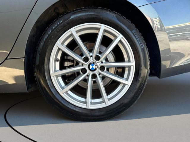 BMW 318 d 48V Touring Business Advantage