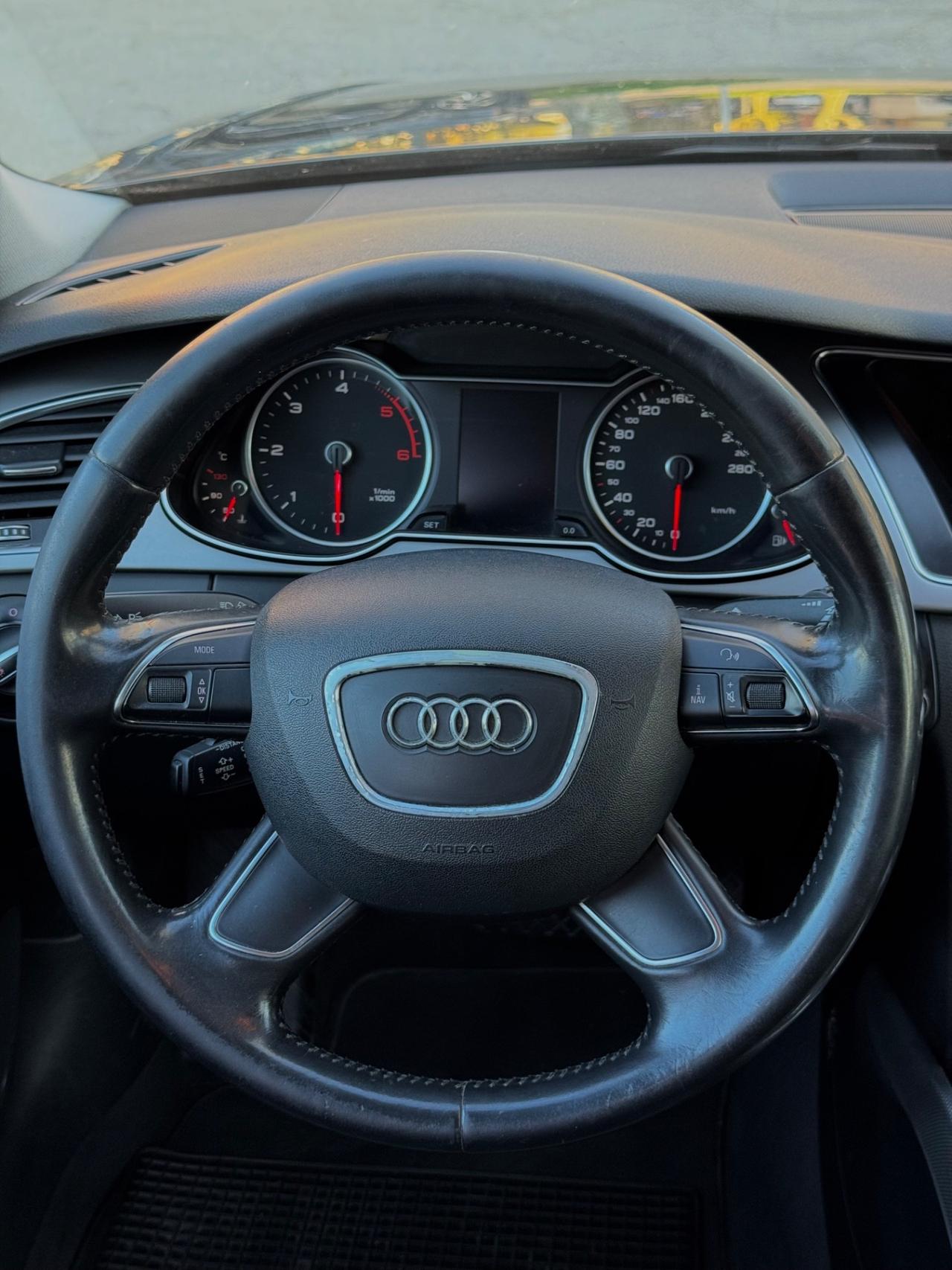 Audi A4 Avant 2.0 TDI 177 CV quattro S tronic edition