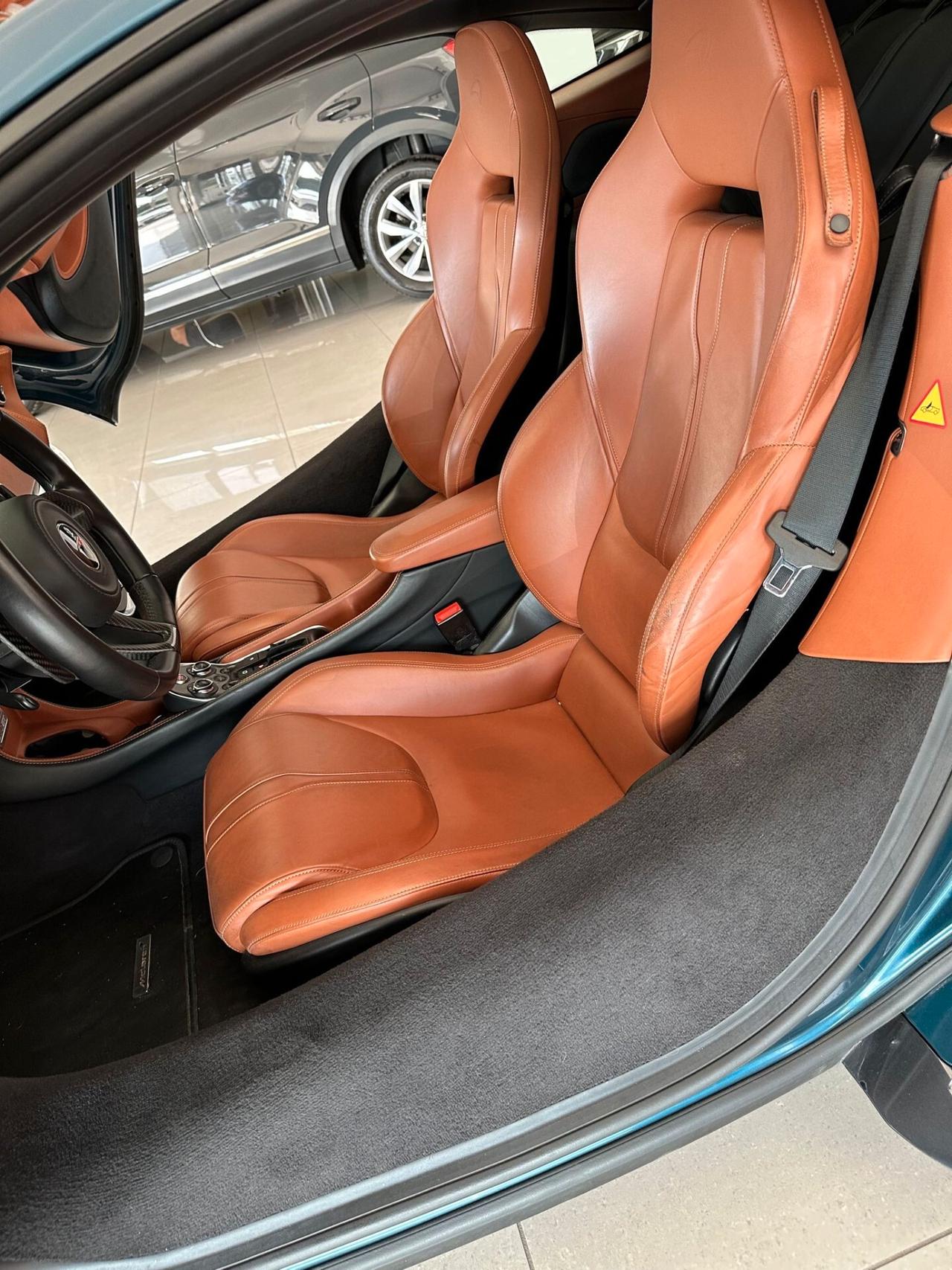 Mclaren 570GT - 570CV Full Pelle Cuoio Tetto Pano Pronta Consegna