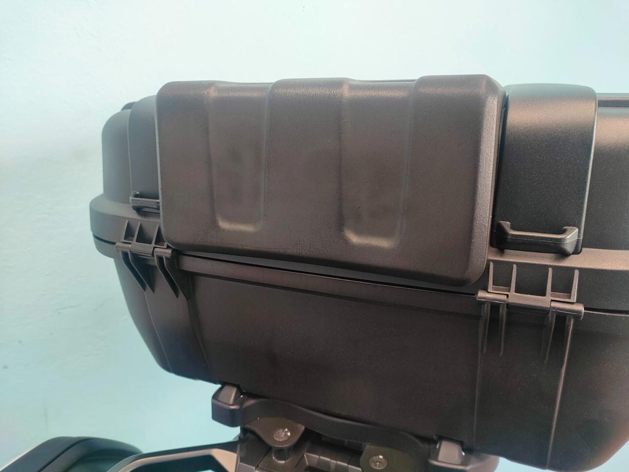 Suzuki V-Strom 650 XT - Tris bauletti