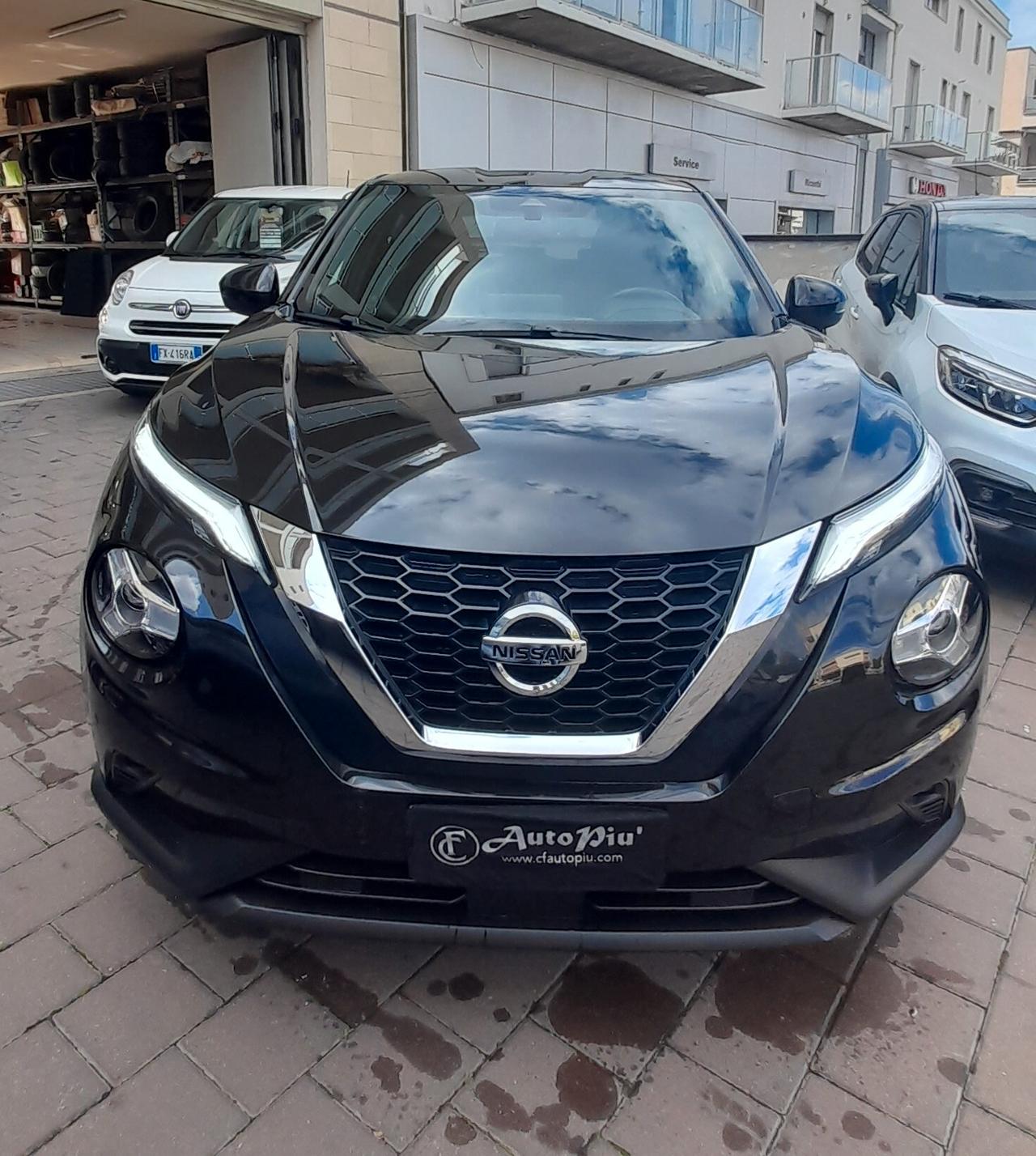 Nissan Juke 1.0 DIG-T 114 CV N-Connecta