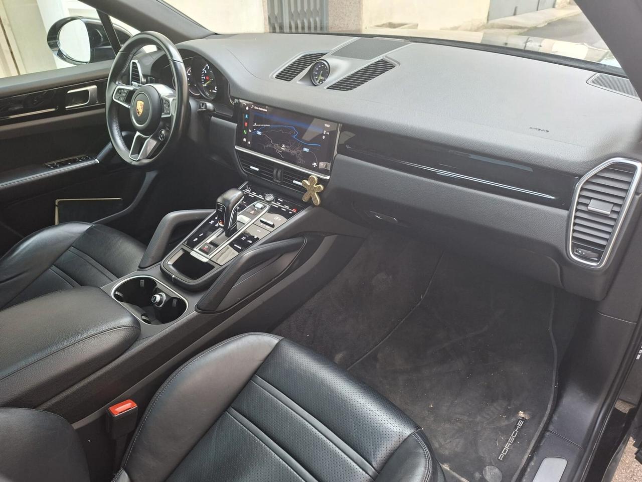 Porsche Cayenne 3.0 V6 E-Hybrid