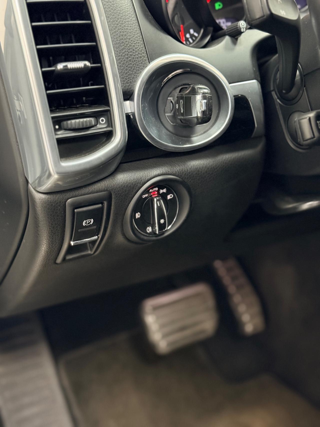 Porsche Cayenne 4.1 S Diesel 385cv 07/2015 NO PERMUTA