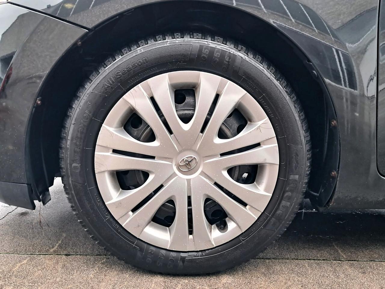 Toyota Auris 1.4 D-4D 5 porte Sol