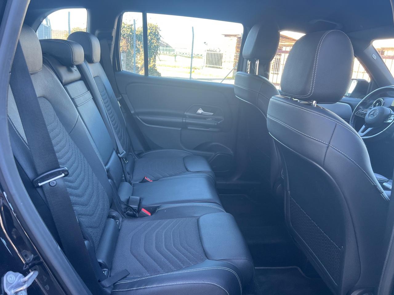 Mercedes-benz GLB 200 d 150cv Business FINANZIABILE