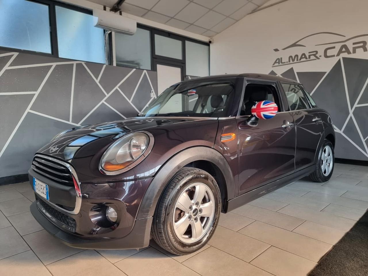 Mini 1.2 One 5 porte NEOPATENTATI