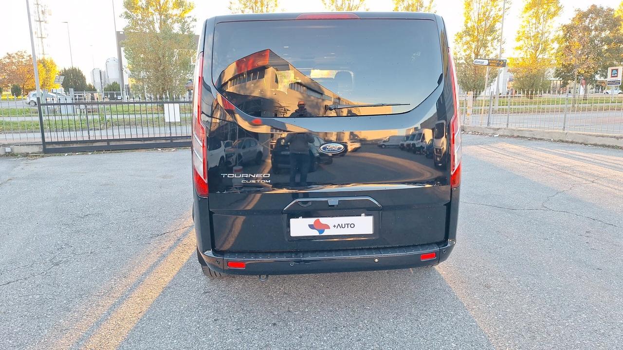 Ford Tourneo Custom 320 2.0 EcoBlue 185CV aut. PC Titanium 8 POSTI!!!