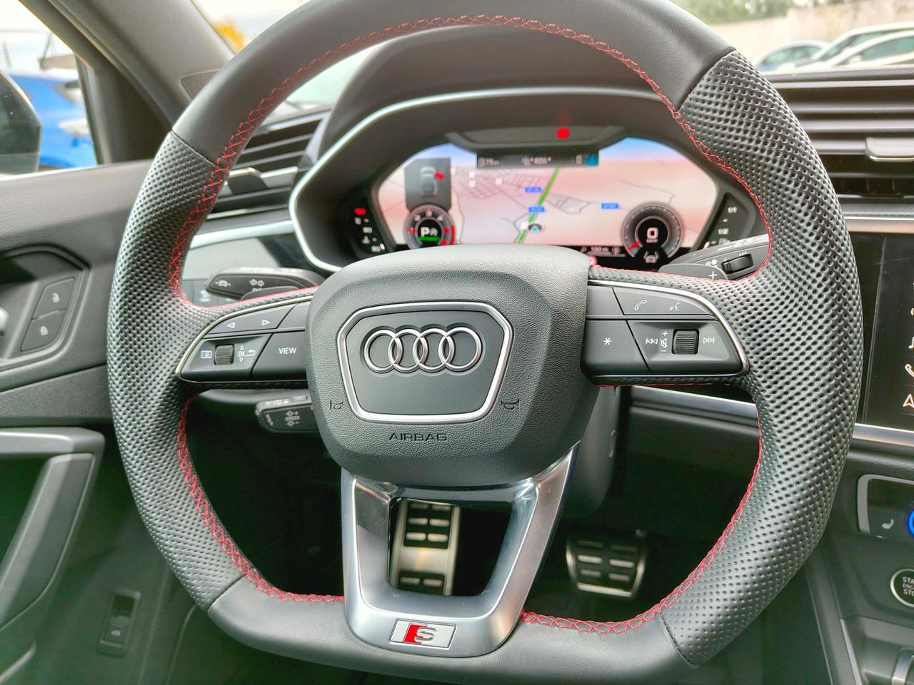 Audi Q3 SPB 35 TDI S tronic line edition - 2024