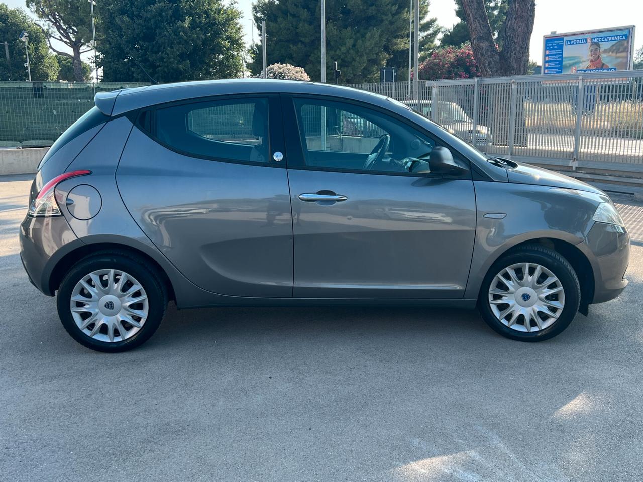 Lancia Ypsilon 1.2 GPL Ecochic Silver TAGLIANDO E GARANZIA