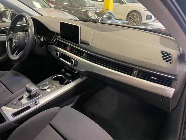 AUDI A4 Avant 2.0 TDI 150 CV Design*LED/NAVI/PDC*