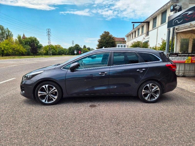 KIA cee'd 2ª serie cee'd 1.6 CRDi 110 CV SW GT...