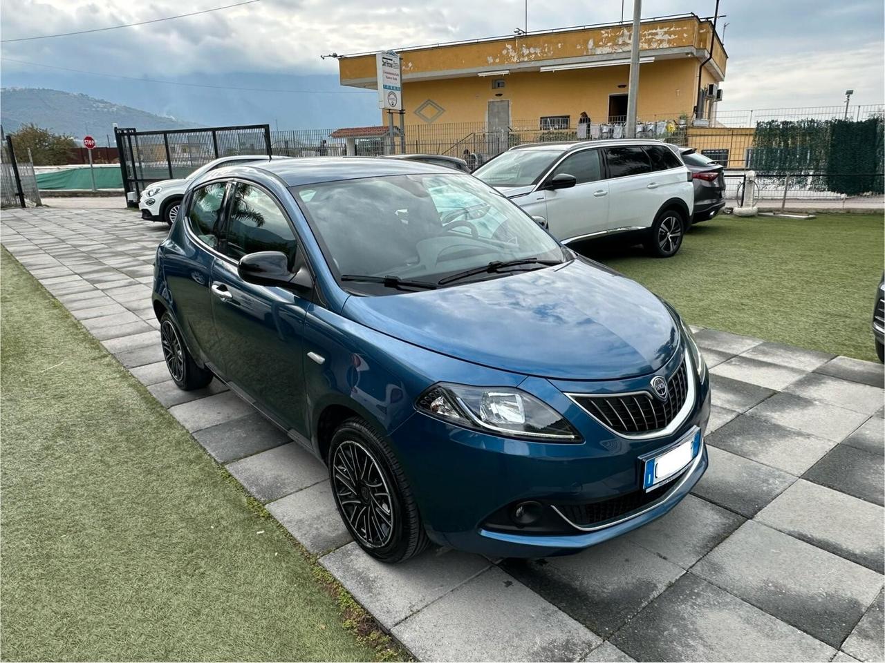 Lancia Ypsilon 1.2 69 CV 5 porte GPL Gold 2022