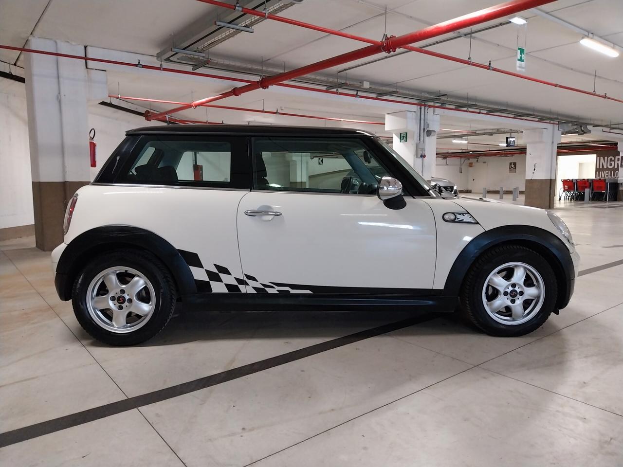 Mini 1.4 16V Ray - ok neopatentati