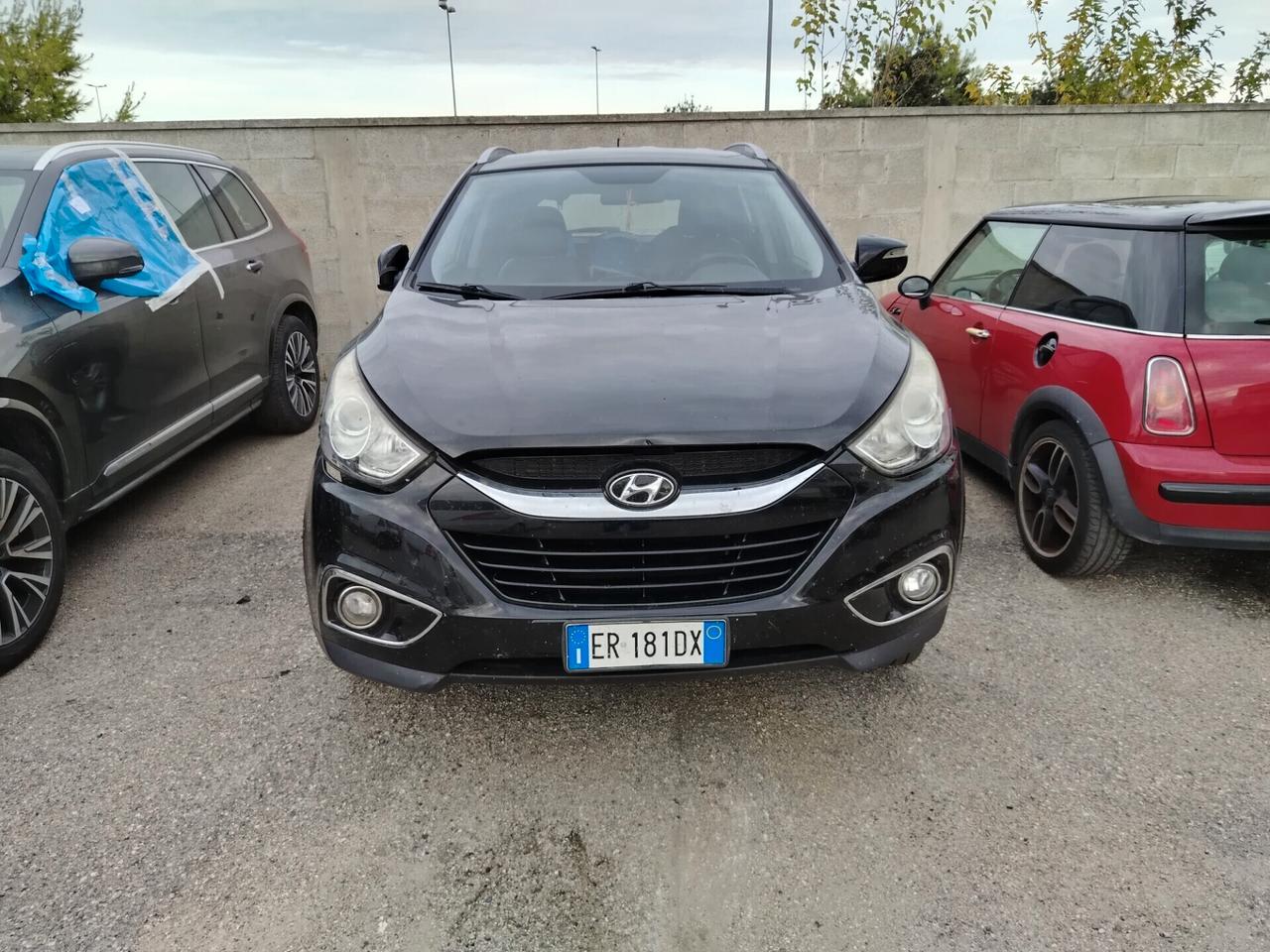 Hyundai iX35 1.7 danneggiata