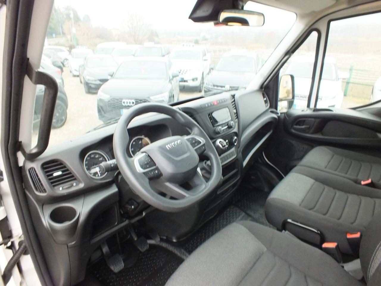 IVECO DAILY 35C14 2.3 CASSONE 4 METRI 40.000 KM