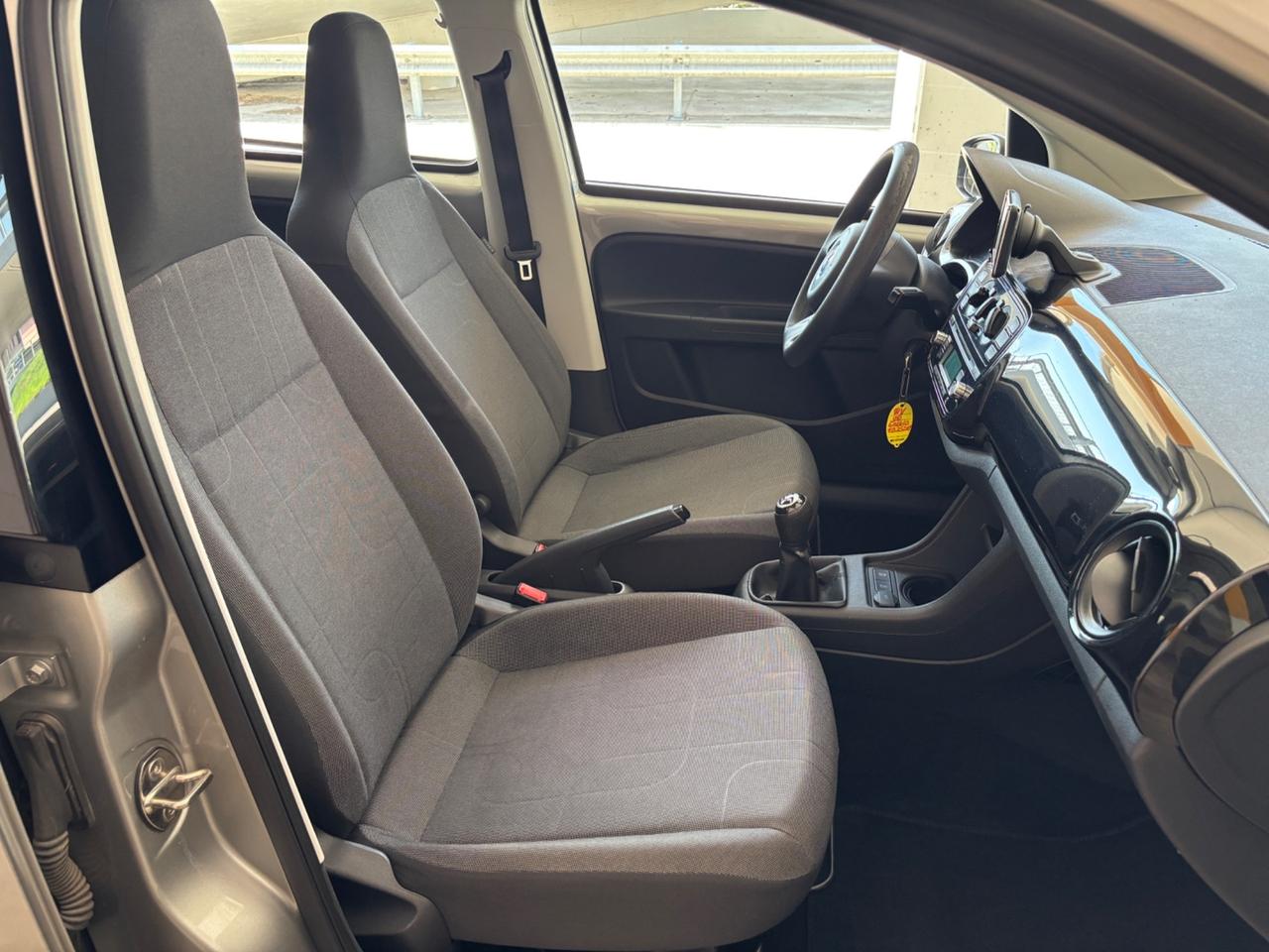Volkswagen up! 1.0 Benzina/Metano