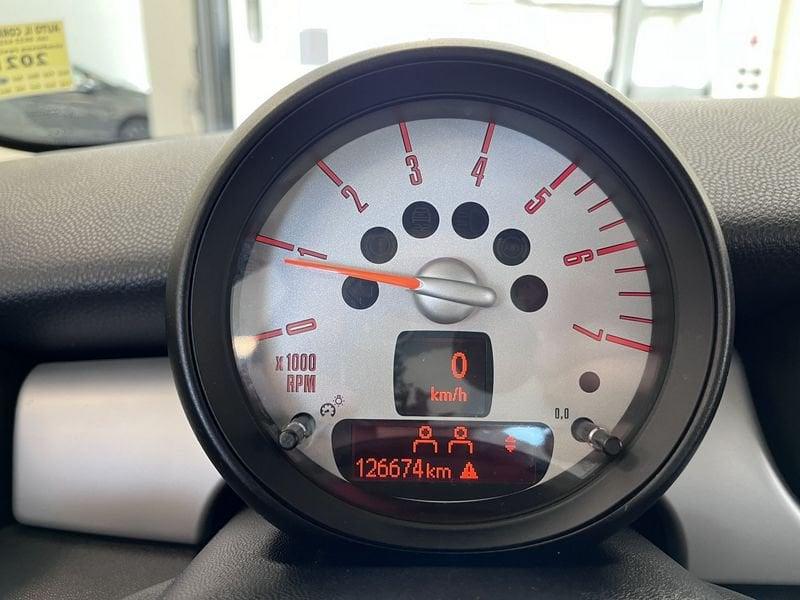 MINI Mini Mini 1.6 16V Cooper D