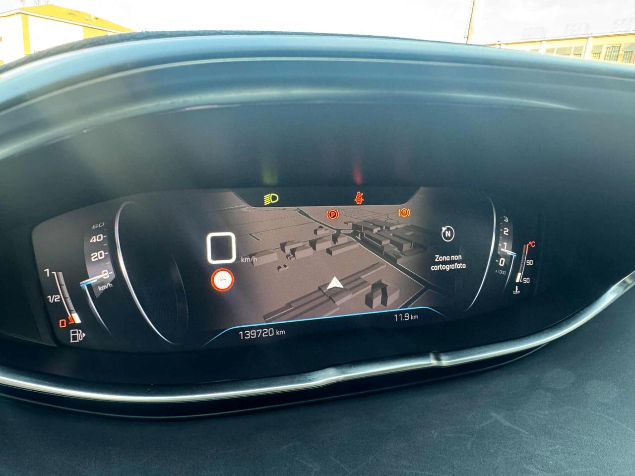 Peugeot 2008 Anno 2021 1.5 Diesel 139.000 KM