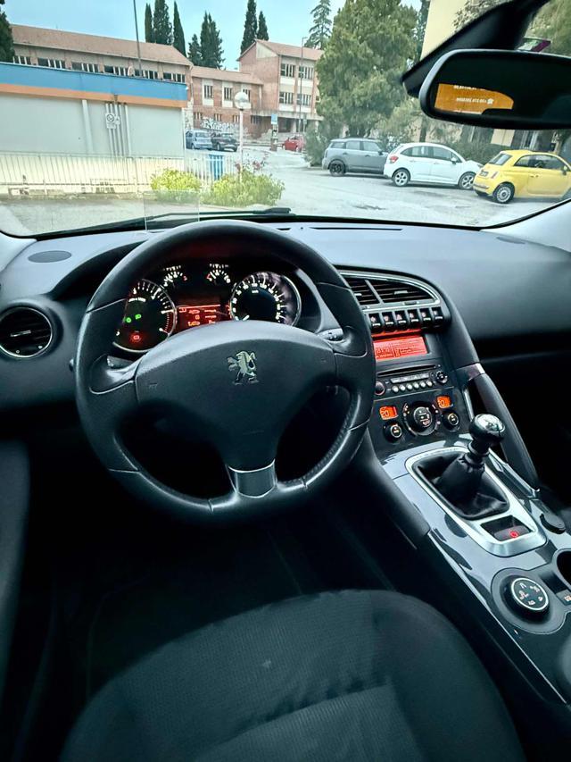 PEUGEOT 3008 1.6 HDi 112CV Allure