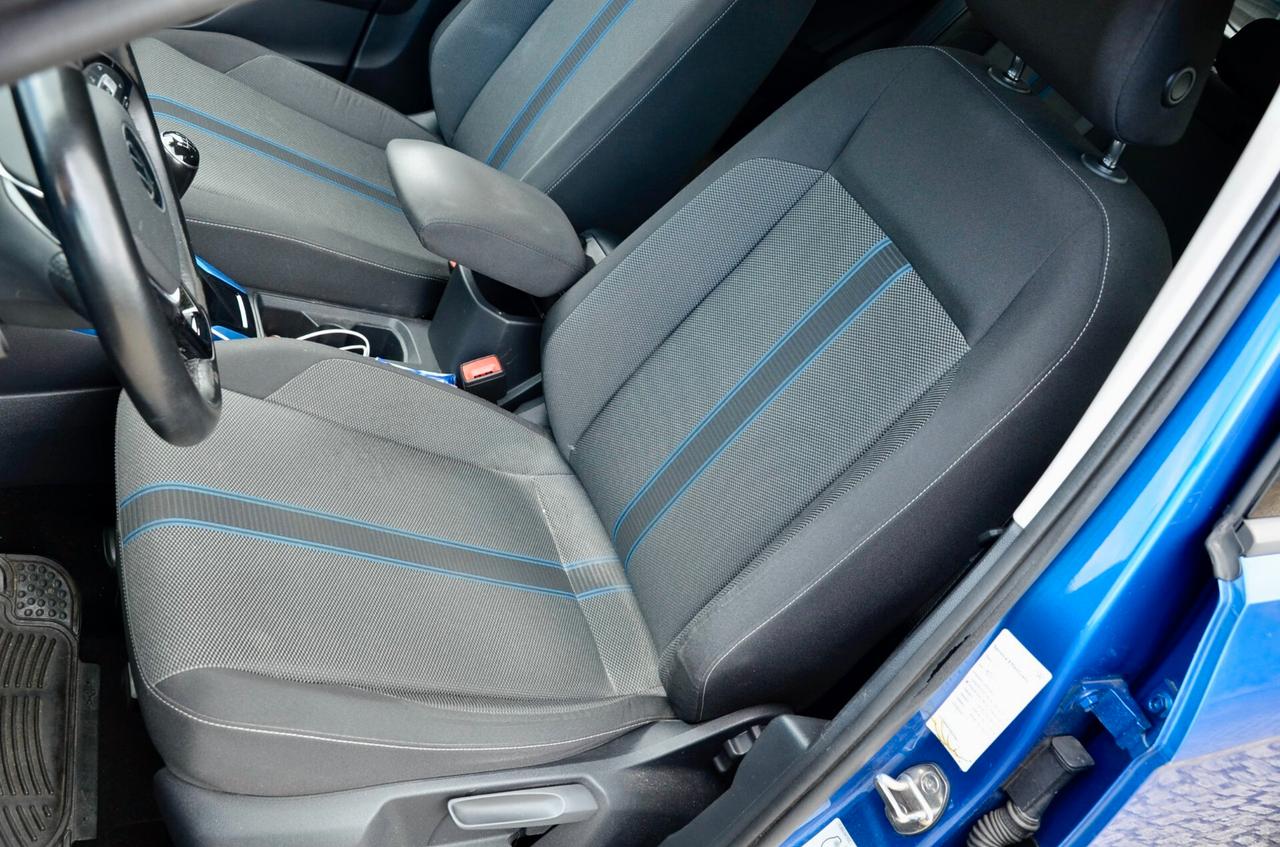 VOLKSWAGEN T-ROC 1.0 TSI STYLE 110cv, UFF ITALIANA, UNICOPROPRIETARIO, EURO 6D, FARI LED, APPLE ANDROID, PERMUTE