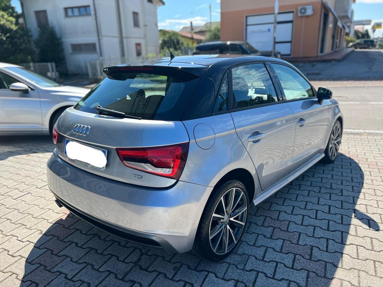 Audi A1 1.4 TDI 90cv. S tronic S-Line ok neopatentati