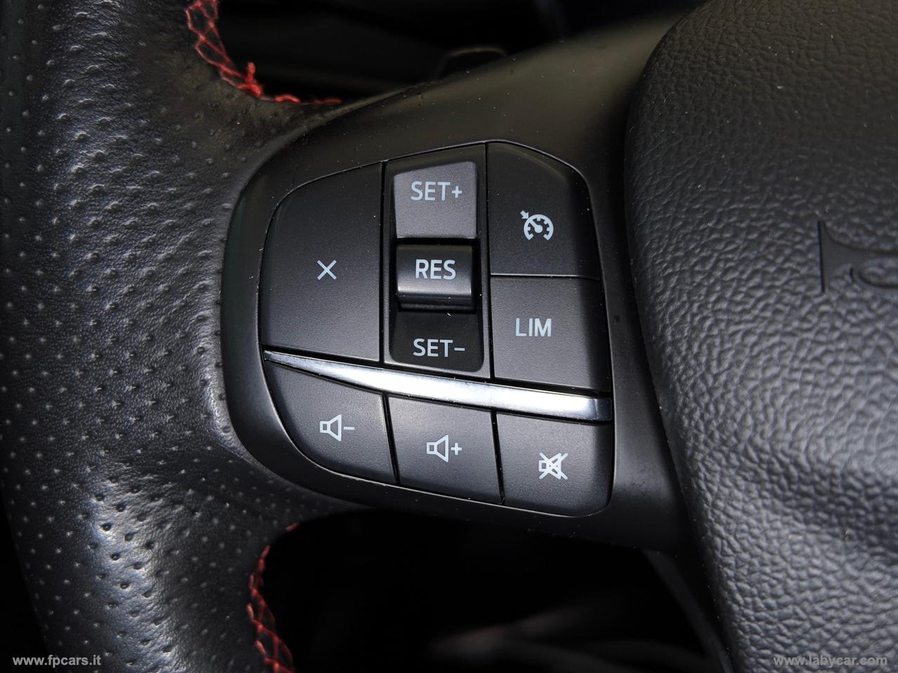 FORD Kuga 1.5 EcoBl. 120CV aut. 2WD ST-Line X