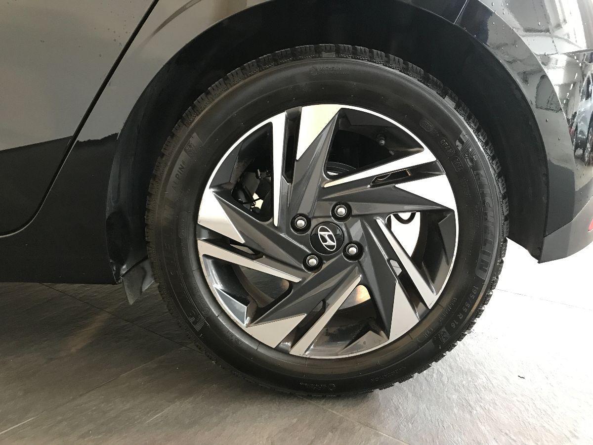HYUNDAI i20 1.2 MPI MT ConnectLine