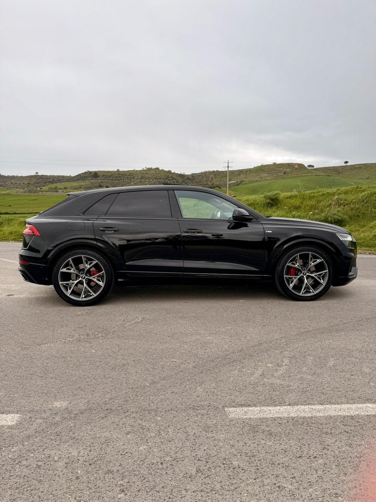 Audi Q8 SUV 50 TDI 286 CV quattro tiptronic S line edition