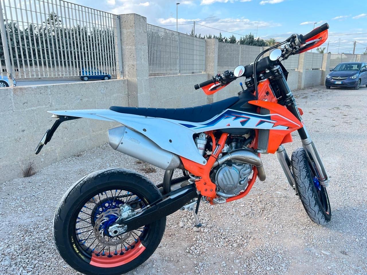 Ktm 450 SX-F tripla omologazione cross enduro motard