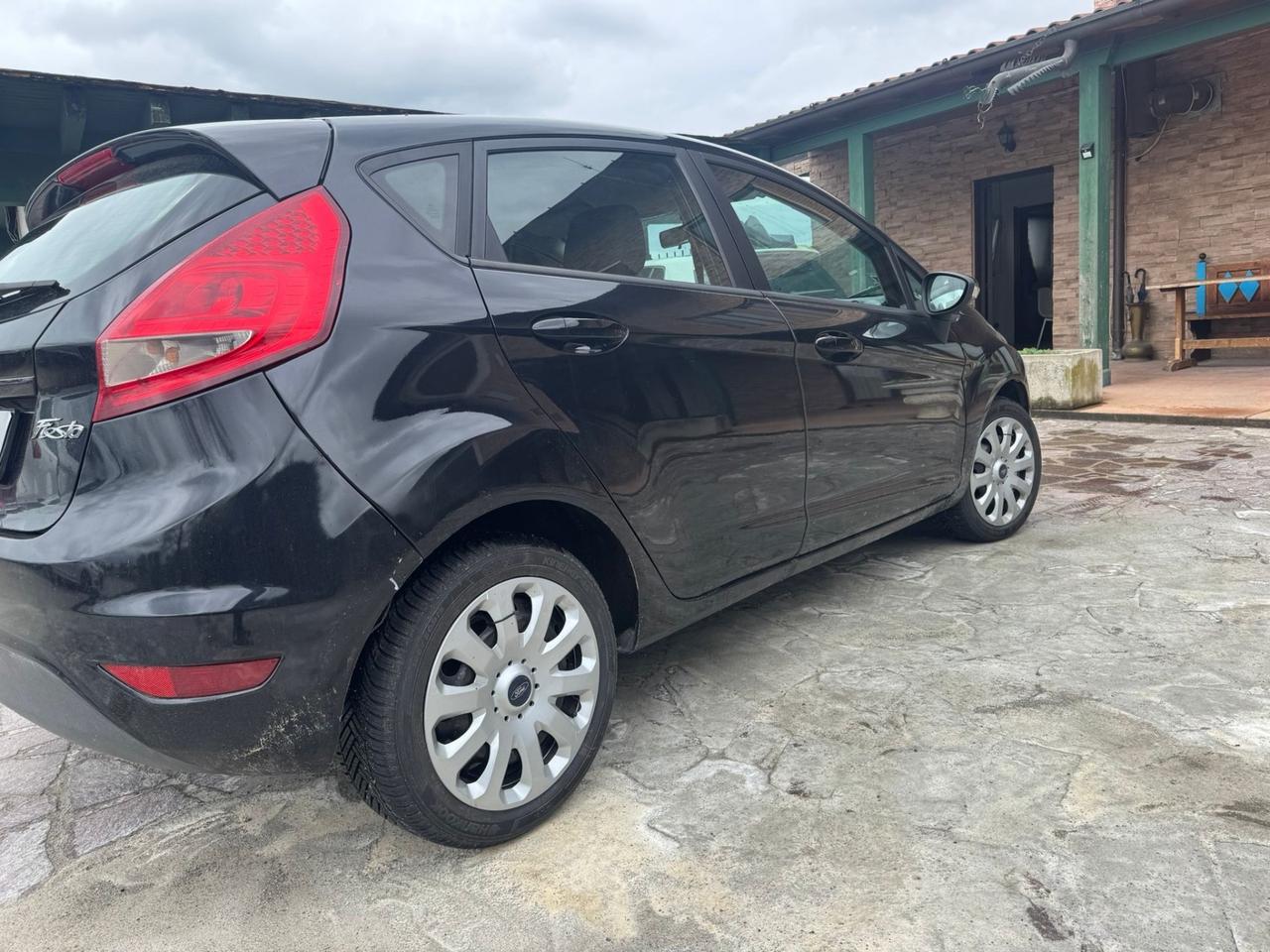 Ford Fiesta 1.2 82 CV 5 porte Titanium neopatentati