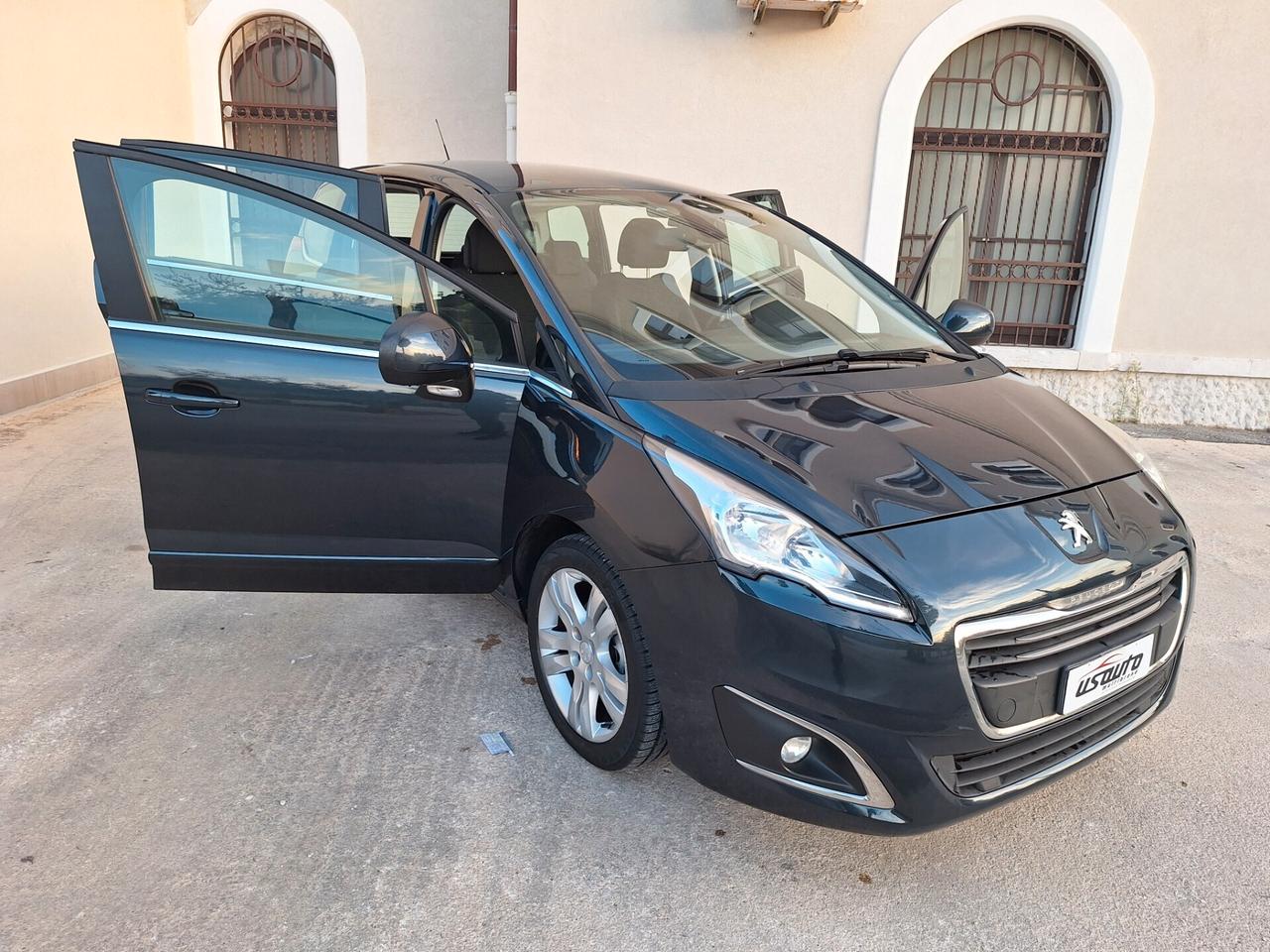 Peugeot 5008 1.6 HDi 115CV 7 posti 2014