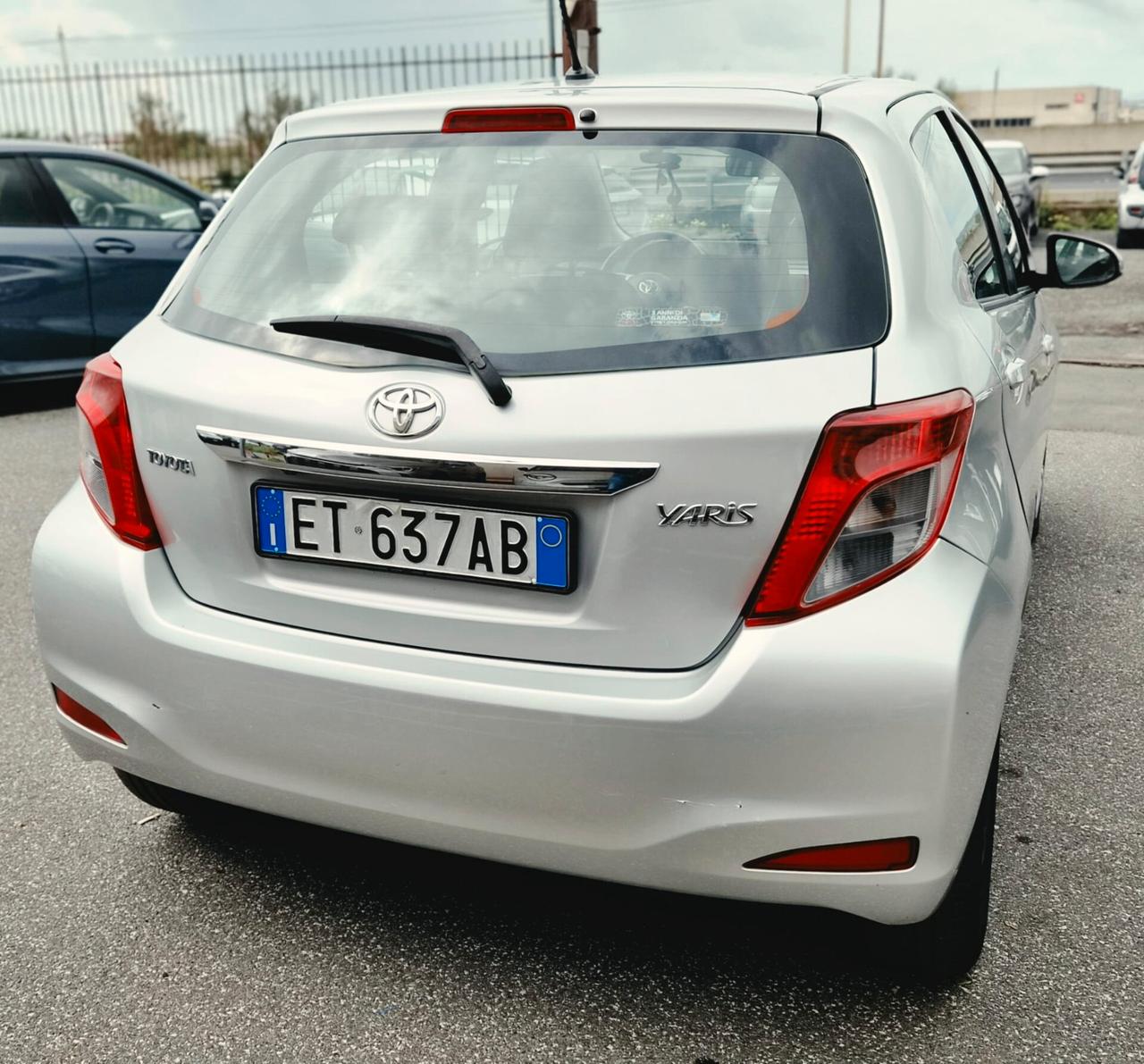 Toyota Yaris 1.3 5 porte Lounge