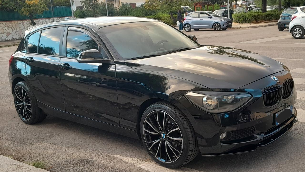 Bmw 116 116d 5p. Urban